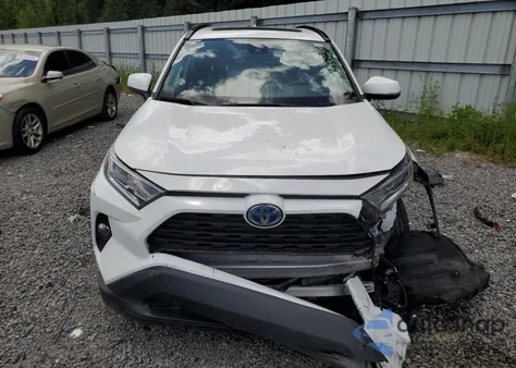 2021 Toyota Rav4 Xle из США, поврежденный, VIN 2T3R6RFV3MW018068